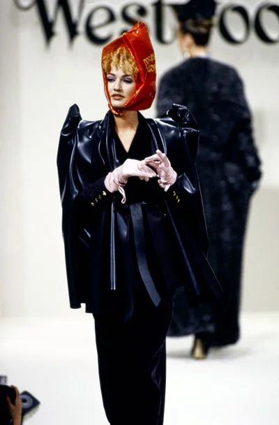 Look 13